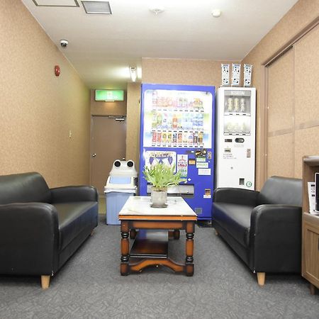 Business Hotel Shuttle Кумамото Экстерьер фото